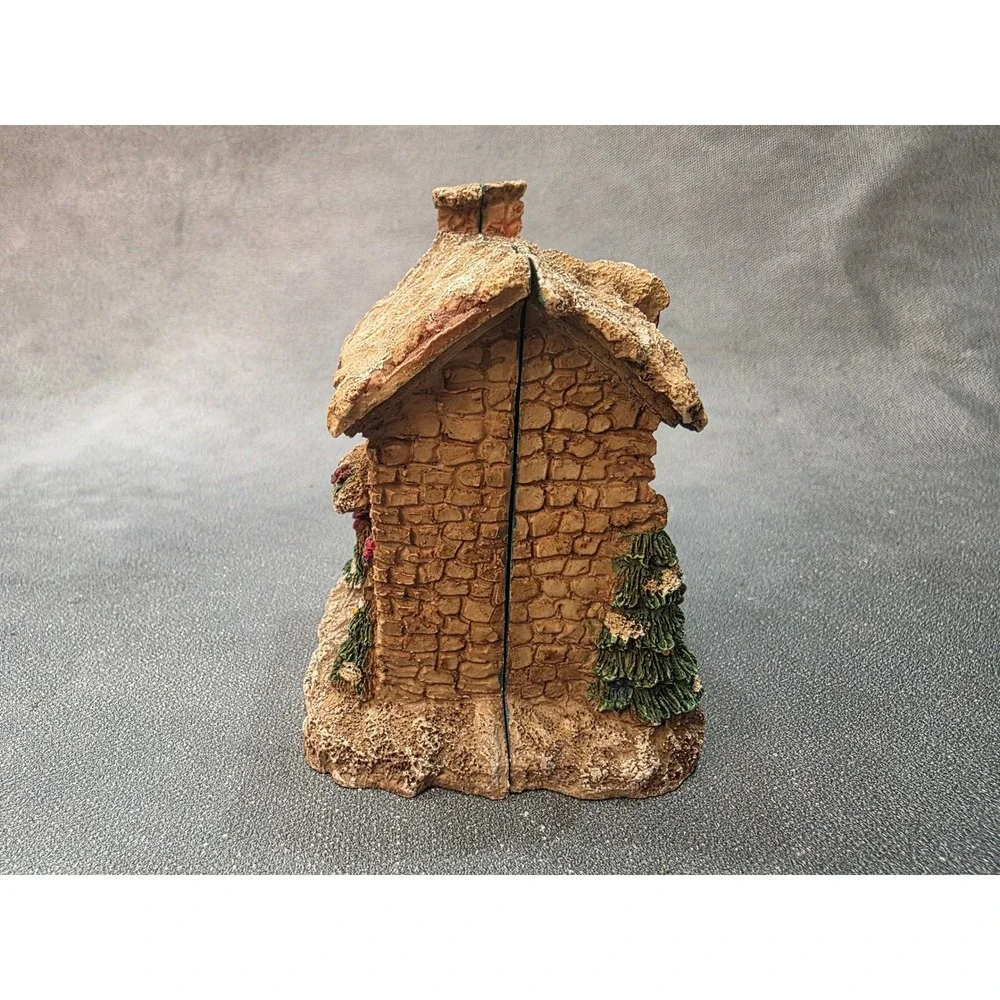 Vintage Christmas Hinged Resin Stone Cottage Toy Shop Figurine Santa Teddy Bear
